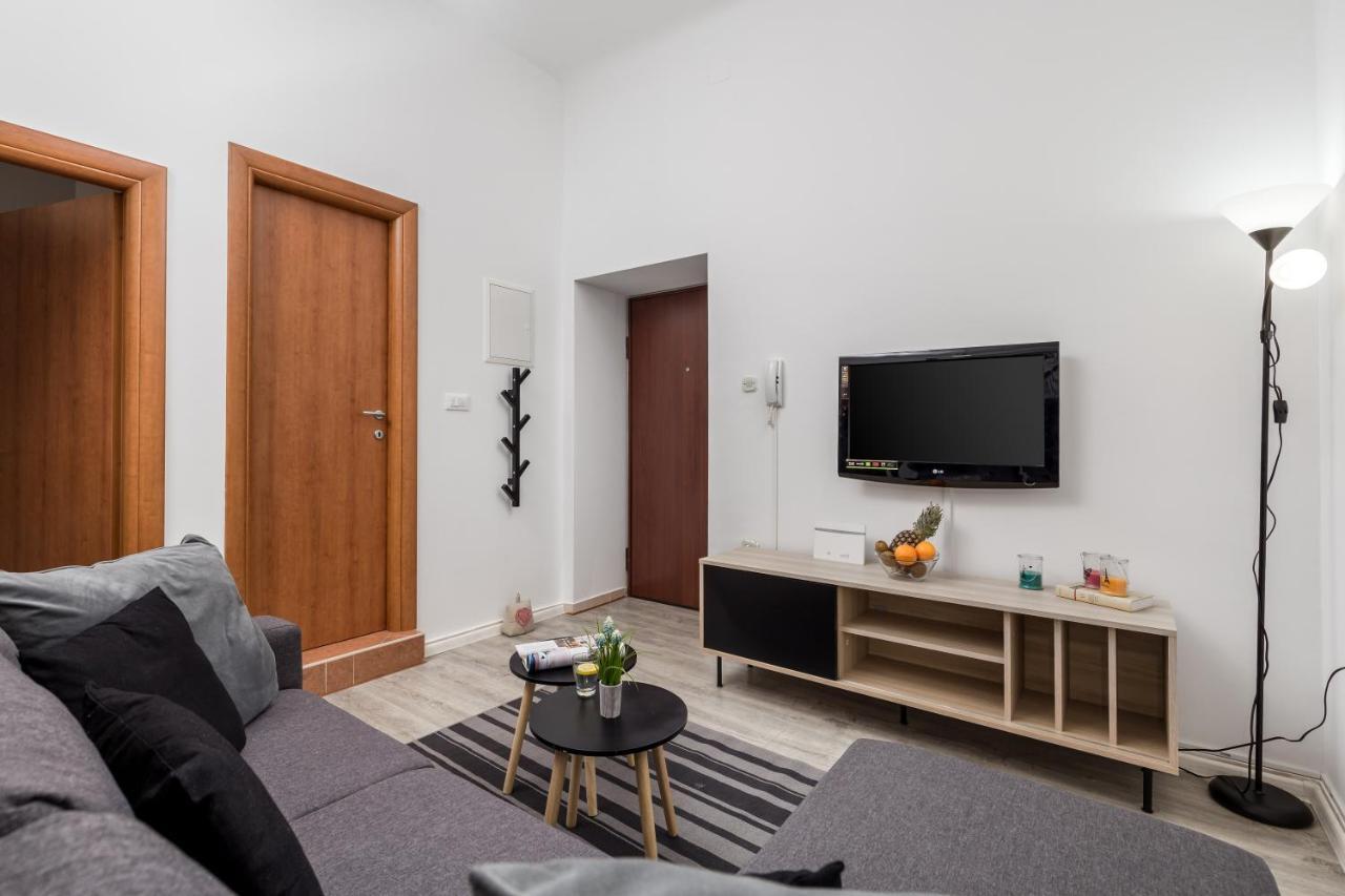 Apartment Wien Rijeka Buitenkant foto