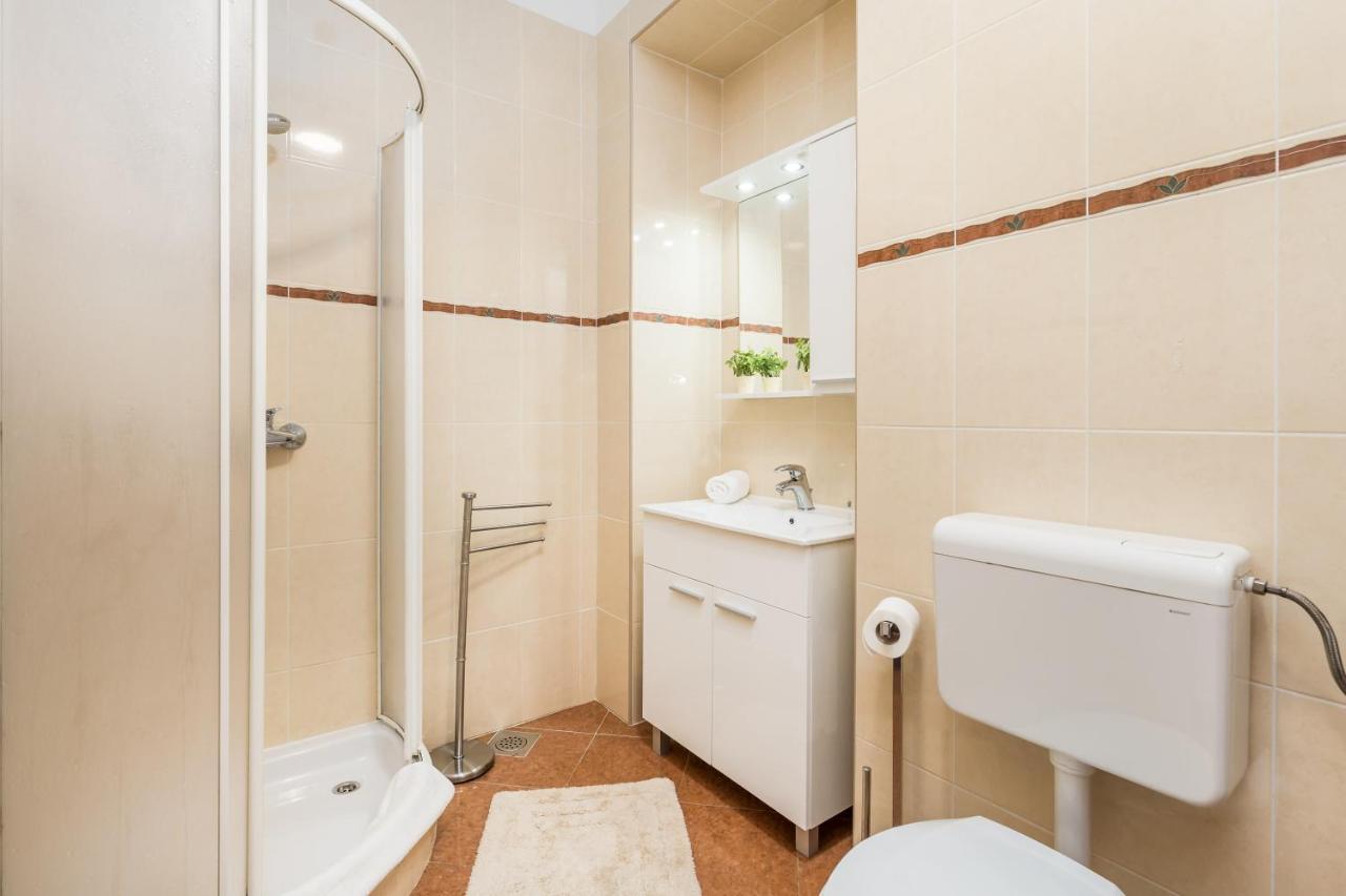 Apartment Wien Rijeka Buitenkant foto